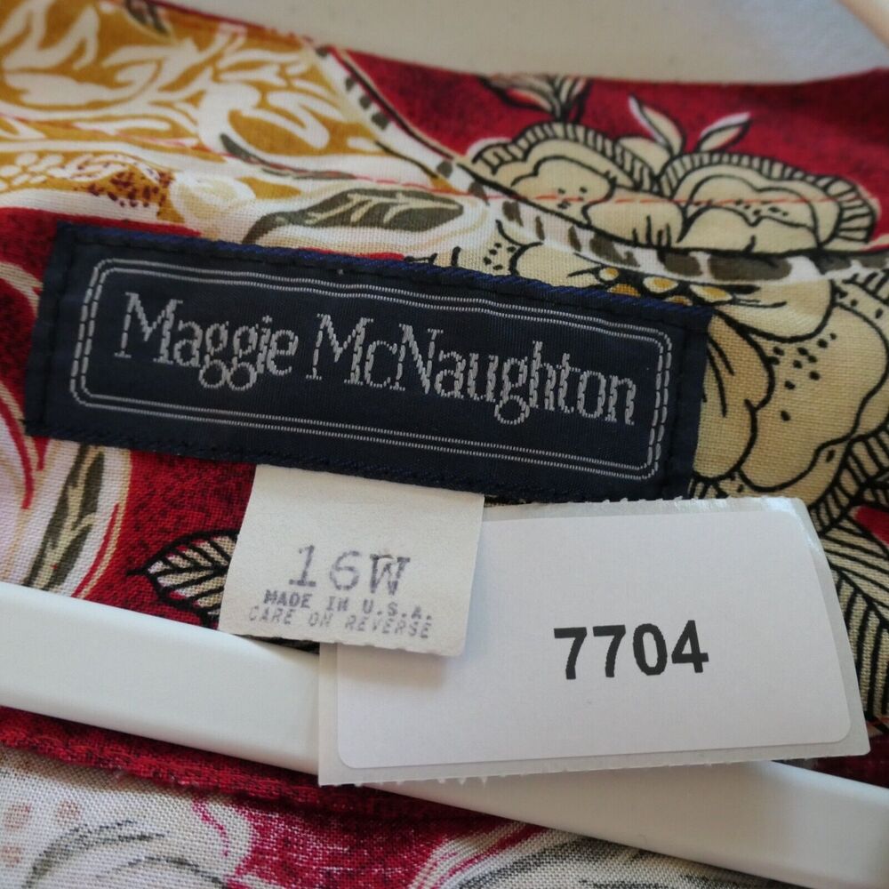 Vintage Maggie McNaughton Blouse Womens 16 Red Floral Collared Button Made USA - Picture 10 of 10